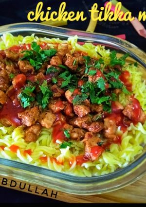 A picture of Chicken tikka macroni.