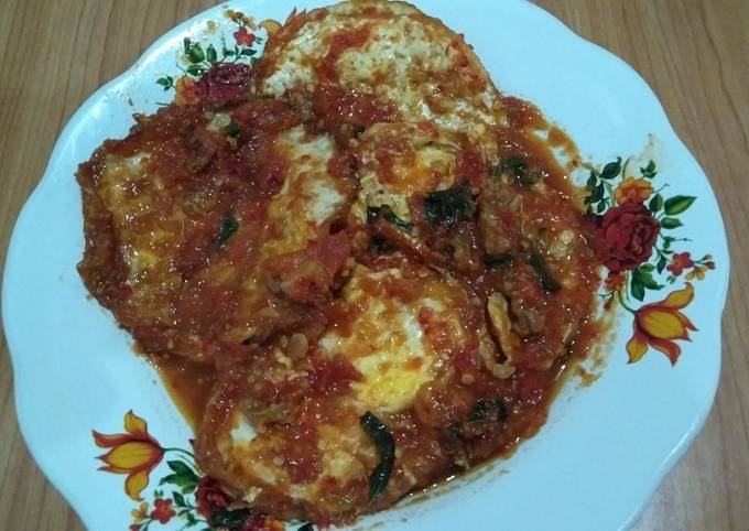 Resep Telur ceplok bumbu bali kemangi, Enak Banget