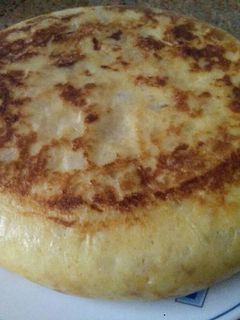 Una foto de Tortilla de patatas y cebolla