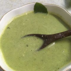 Broccoli Almond Soup A picture of Broccoli Almond Soup.