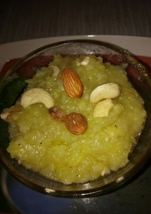 A picture of Potato halwa.