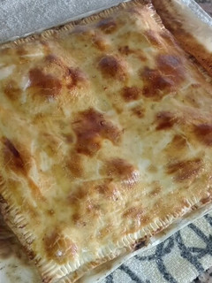 Una foto de 2 Empanadas de atún y pisto