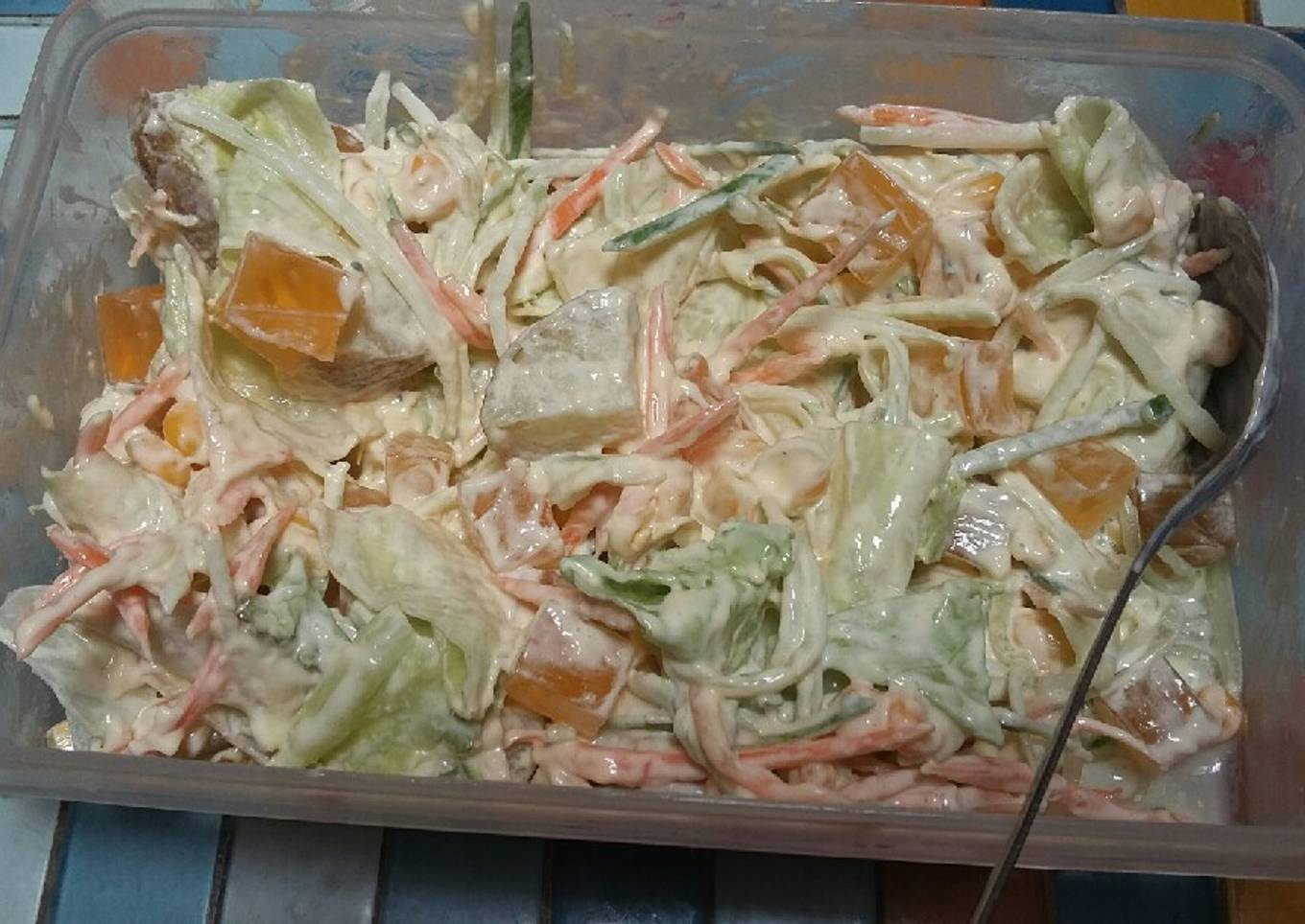 Salad sayur gurih ala pizza hut dg dressing home made mayo