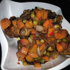 A picture of Peppered chicken.