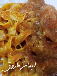 صورة لوصفة فتوتشيني بلحمة الستيك وصوص الباربيكيو