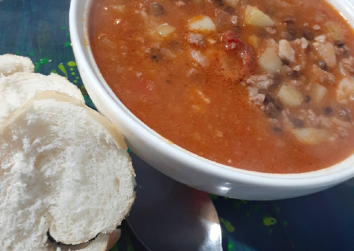 Guiso familiar súper eco de lentejas