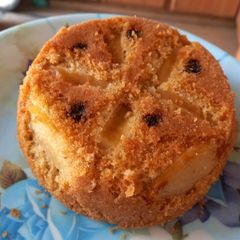 Apple and Raisin cake A picture of Apple and Raisin cake.