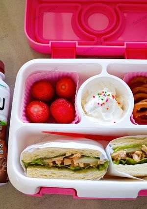 Foto resep #2 Bekal anak (chicken sandwich)