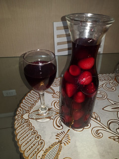 Una foto de Borgoña 🇨🇱🍓🍷🍷