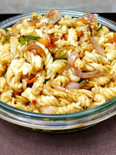 পাস্তা পেপরণি (Pasta pepperoni recipe in Bengali) রেসিপির প্রধান ছবি