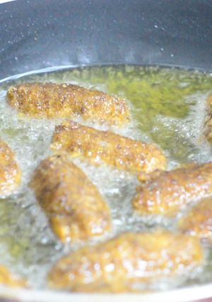 A picture of Fish chop.