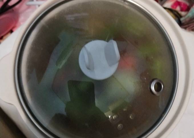 Mpasi 6M + Brokoli + Ikan Salmon + Wortel + Kacang Merah