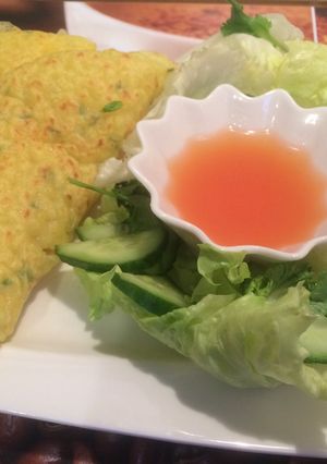 Hình của món Bánh xèo miền trung.