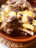 Cordero al calvados, con patatas, cebolla.....y aroma de tomillo