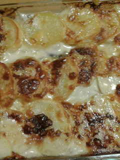 Una foto de Papas a la crema con champiñones