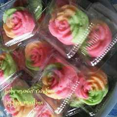 Foto resep Rainbow cake mawar