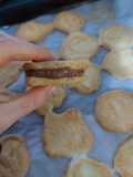 Macarons keto de limón y chocolate