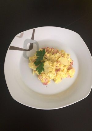 Una foto de Revuelto de papas con tocino o jamón con Thermomix TM5