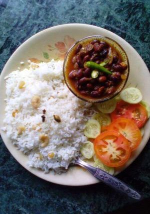 स्पाइसी राजमा चावल (spicy rajma chawal recipe in Hindi) रेसिपी मुख्य फोटो