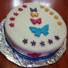 A picture of Bubble gum Vanilla cake.