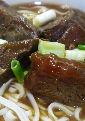 牛肉麵 的食譜成品照片