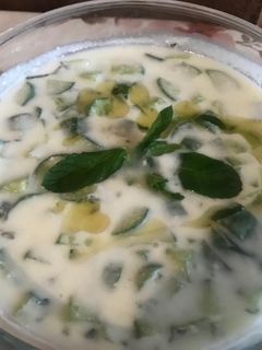 صورة لوصفة سلطة خيار ولبن 🥒🍶