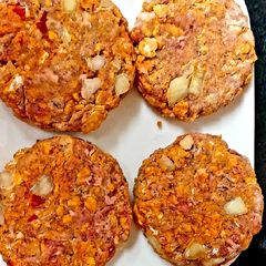 My Homemade Chilli Beef Burgers 😁 #Lunch#Mainmeal A picture of My Homemade Chilli Beef Burgers 😁 #Lunch#Mainmeal.