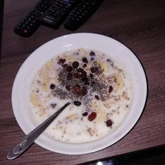 A picture of Breakfast : Oatmeal.