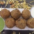 आलू बड़ा (फलाहारी) (falahari aloo vada recipe in hindi)
