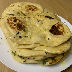 A picture of Naan Bread.
