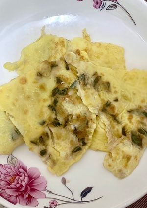 九層塔蛋餅 的食譜成品照片