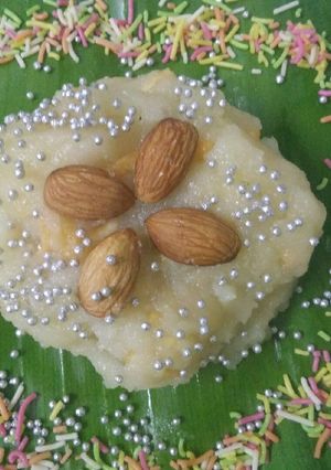 A picture of Sooji Halwa.