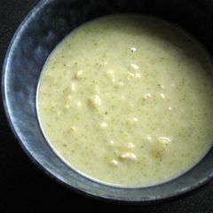 A picture of Creamy Soup of Broccoli That Turned Yellow.