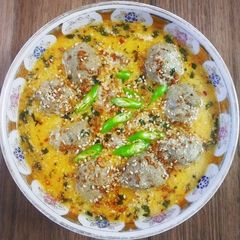 A picture of Gushtaba.