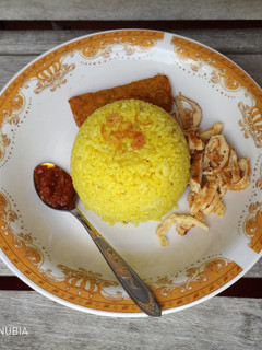 Foto resep Nasi Kuning Pulen