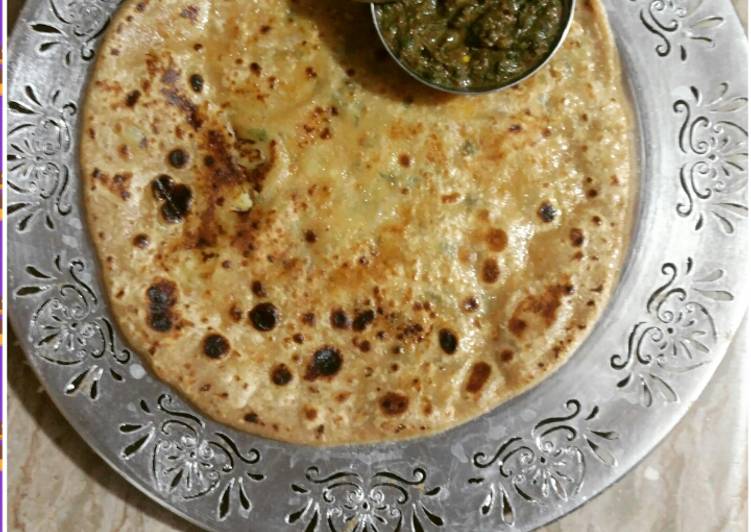 How to Make Award-winning Aaloo ka paratha(potato flat bread) with mint chutney