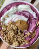 Smoothie Bowl de Mirtilos e Banana