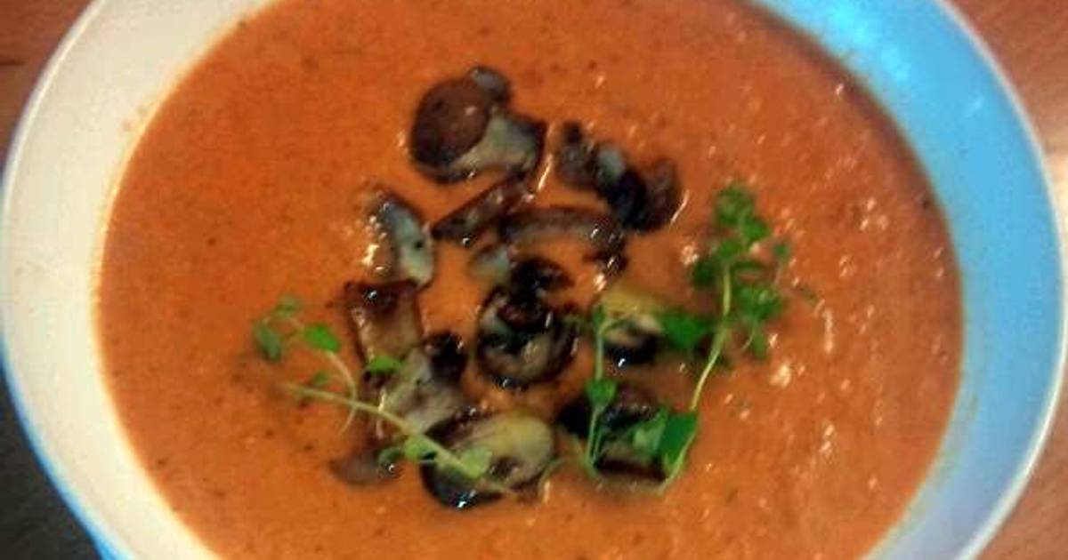 Sig's Italien sweet long pepper and onion soup Recipe by Sigrun Cookpad