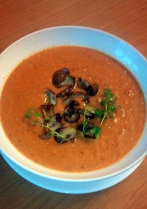 A picture of Sig's Italien sweet long pepper and onion soup.