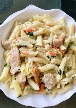 A picture of White pasta.