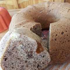 Una foto de Budin marmolado essen con batata y chocolate
