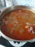 Lentejas con verduras y hueso rancio