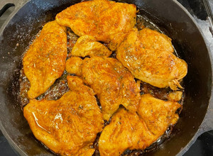 A picture of Juicy Oven Baked Chicken Breast.