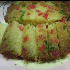 A picture of Fruit Cake.