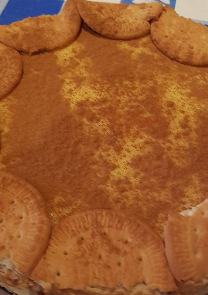 Una foto de Tarta fría de natillas