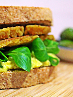 Una foto de Sándwich vegetal