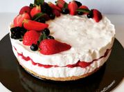 Una foto di cheesecake con ricotta