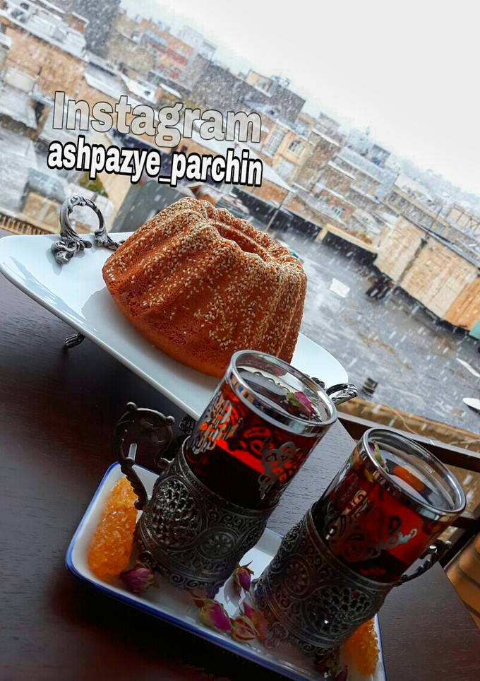 عکسی از دستور کیک ارده بدون فر 🌸