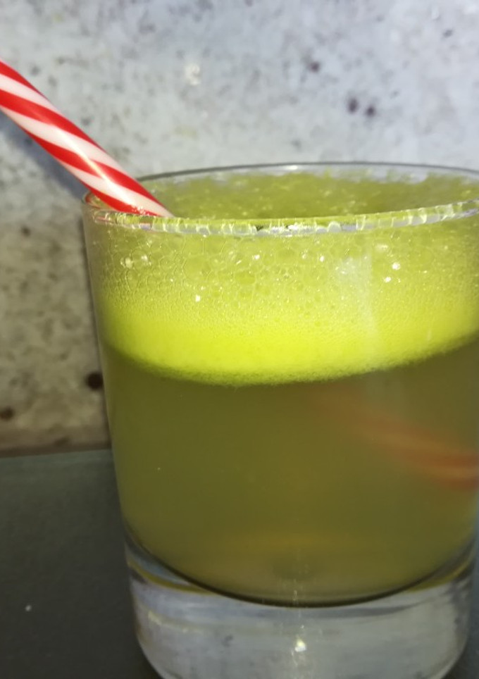 Una foto de Zumo digestivo de manzana