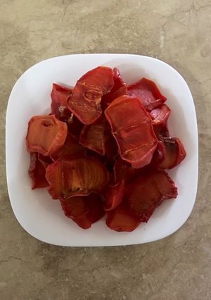 عکسی از دستور خرمالو خشک